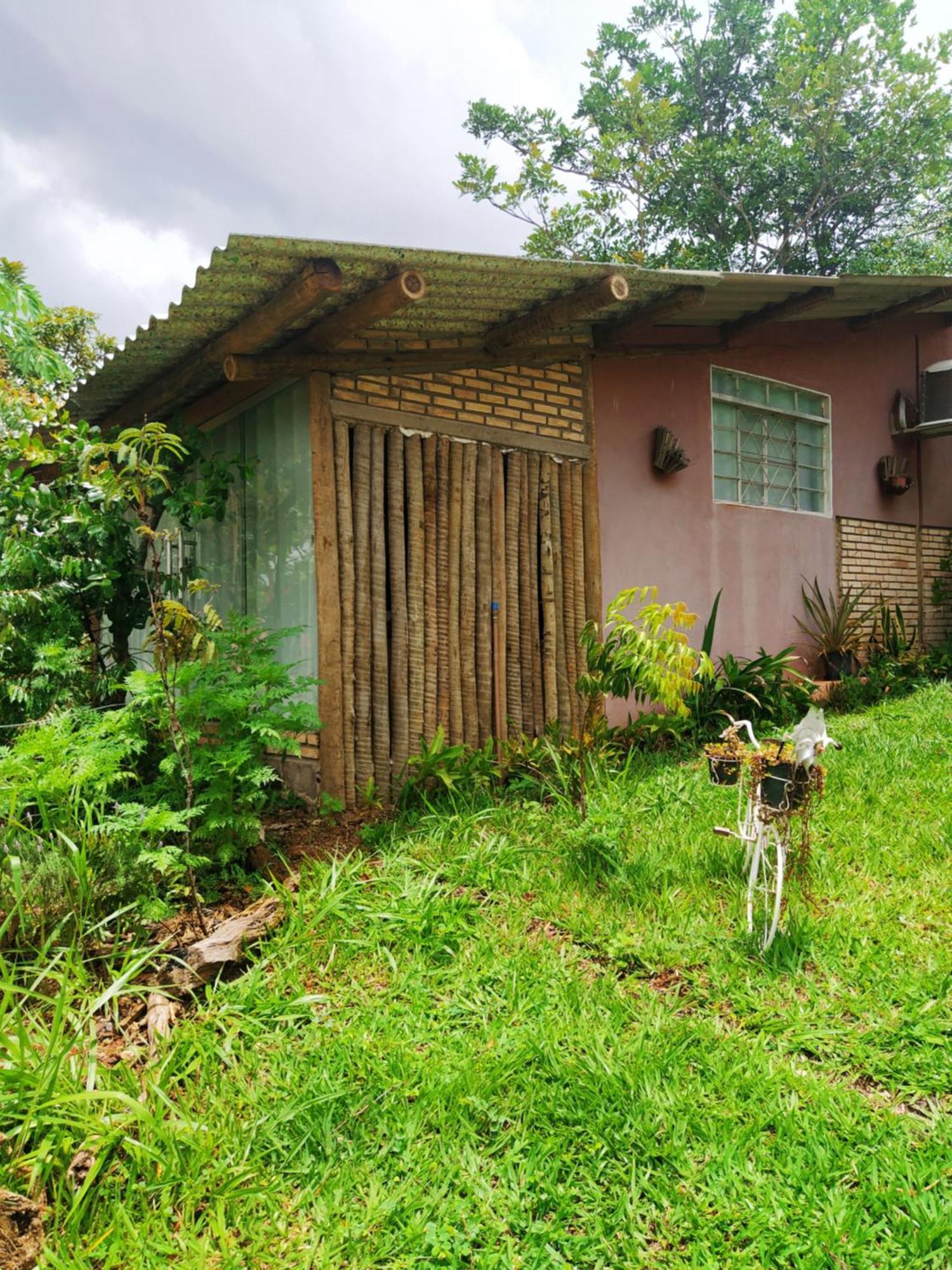 Chale Aconchegante, Pertinho Da Cidade E Conectada A Natureza Brazíliaváros Kültér fotó